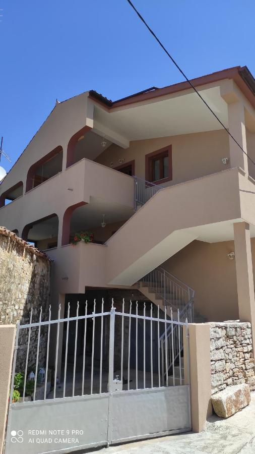 וודניאן Apartman Nena מראה חיצוני תמונה